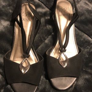 IMPO stretch black sandals 7.5